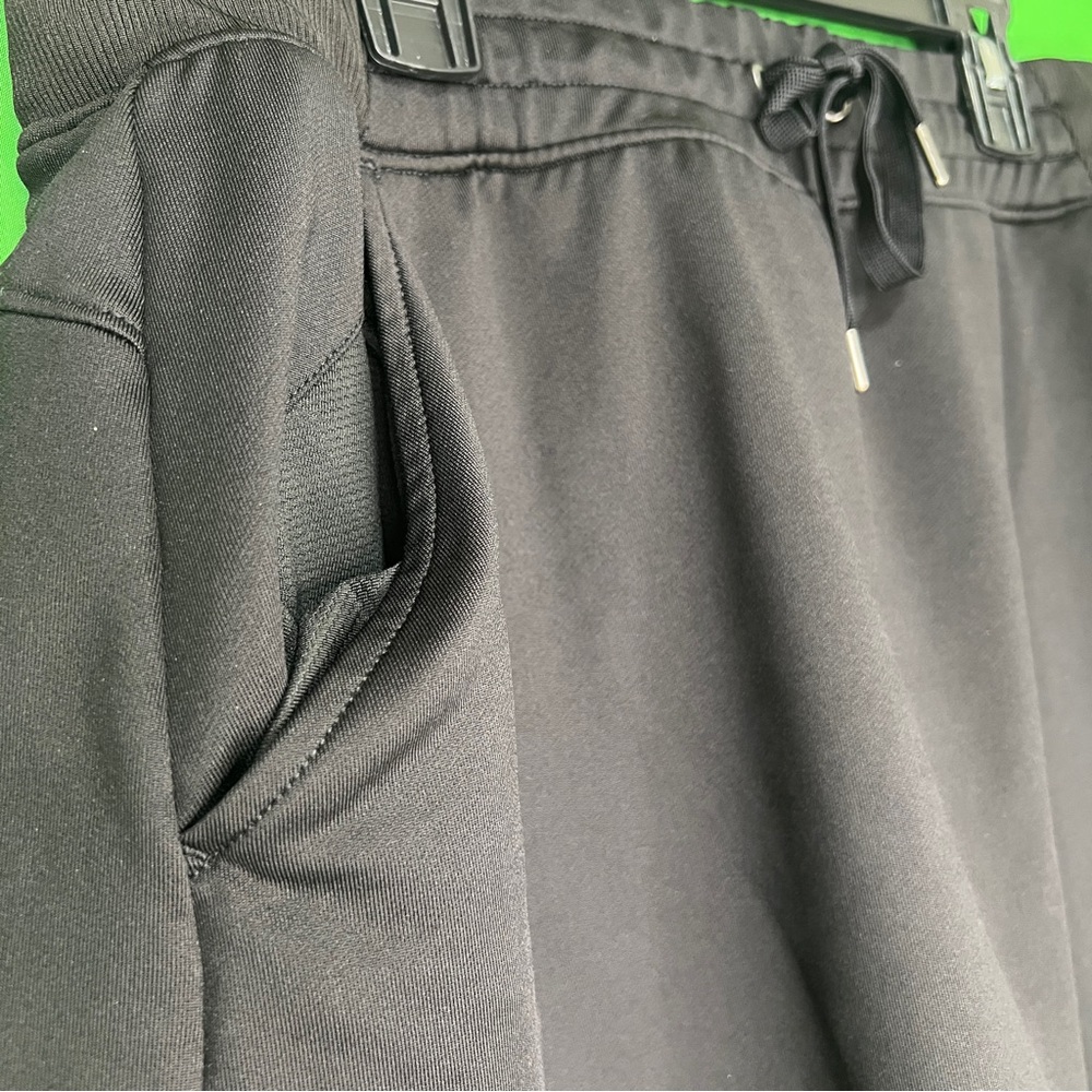 Woman Tek Gear Weekend Pocket Skort Black Large - Picture 2 of 10